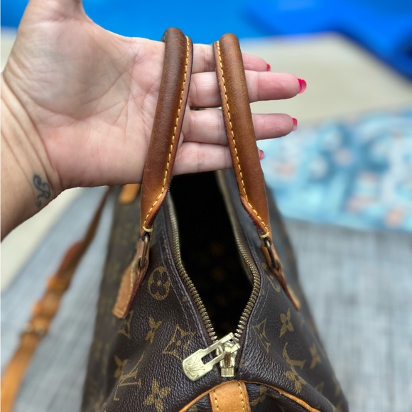 The EVER popular Louis Vuitton Bando 30 - Picture 6 of 10